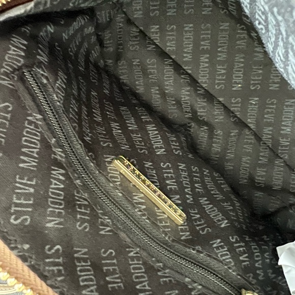 NEW STEVE MADDEN BMAGGIE DOME CROSSBODY BAG - Picture 7 of 8